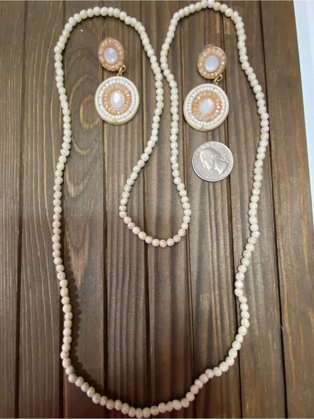 Vintage Cream Beaded Necklace & Earrings Set - Unbranded